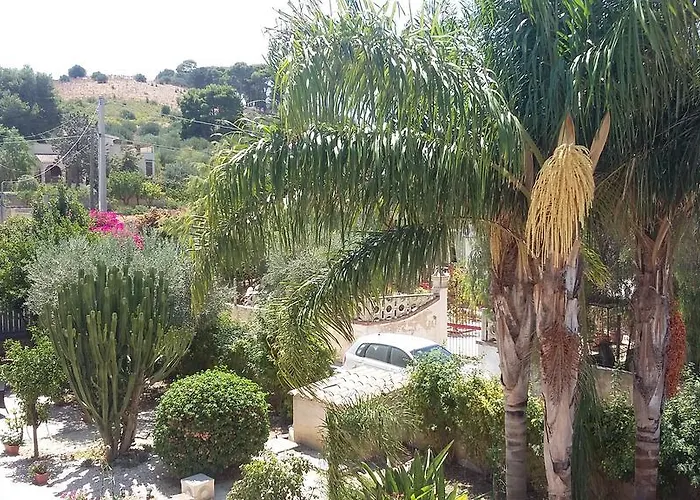 卡斯特拉佐住宿加早餐旅馆 住宿加早餐酒店 4*