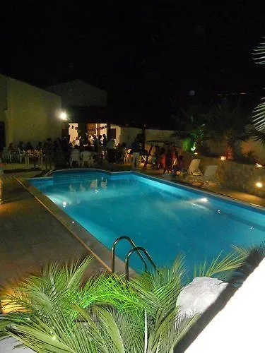 卡斯特拉佐住宿加早餐旅馆 4*