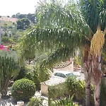 Castellazzo Bed & Breakfast 4*