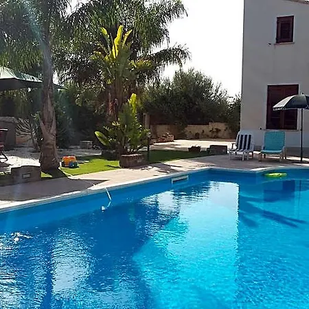 Castellazzo Bed & Breakfast Paceco