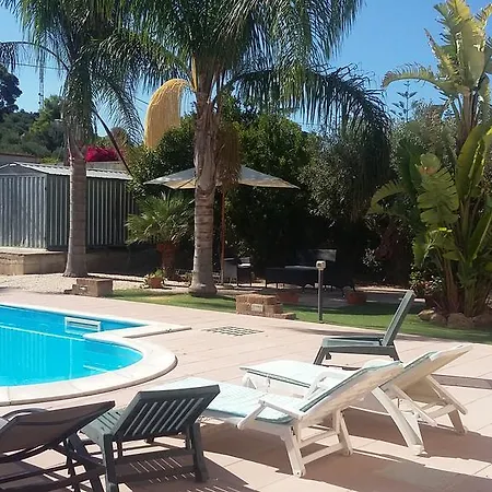 Castellazzo Bed & Breakfast Paceco