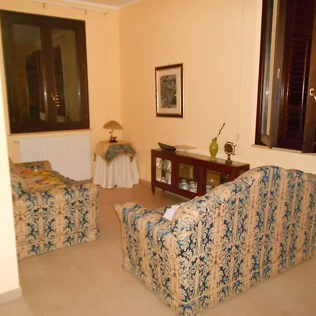 Castellazzo Oda ve Kahvaltı Paceco